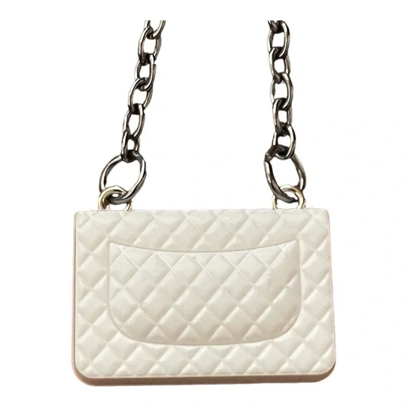 “Channel Marmont” Keychain - Picture 2 of 3